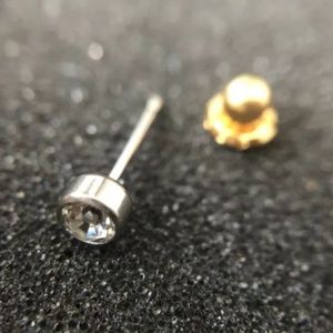 Titanium Nose Stud 4mm Crystal Gem